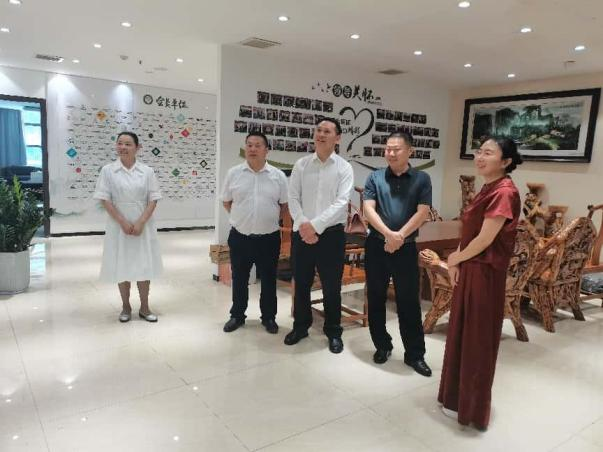 山水相依 发展共进 | 湘西州花垣县政府驻长沙办事处一行莅临商会考察走访